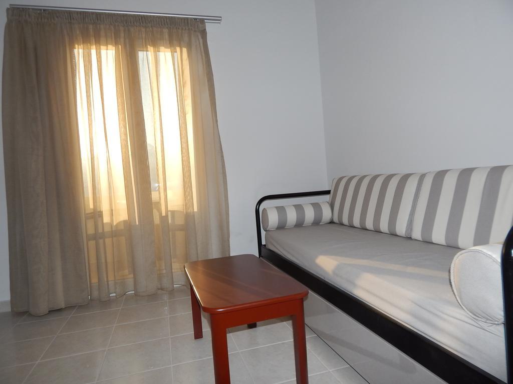 Epiphany Apartments 카르파토스 객실 사진